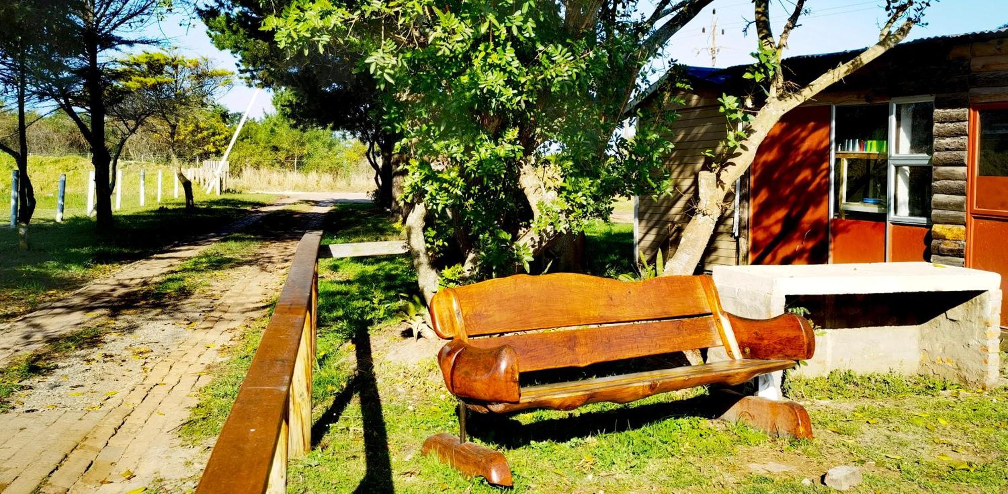 Moonsong Accommodation & Camping Плетенбърг Бей Екстериор снимка